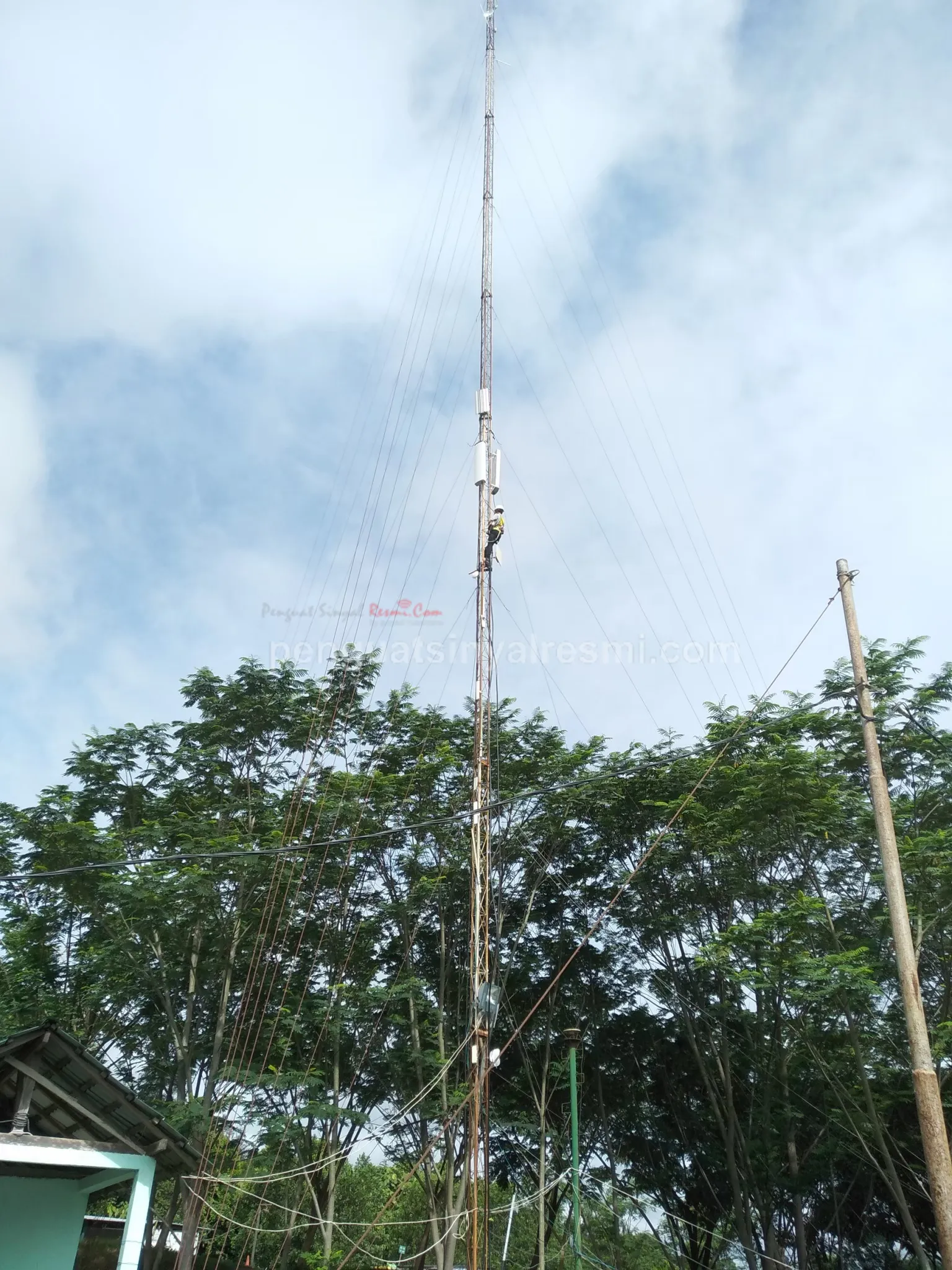 Pemasangan Penguat Sinyal Hp Repeater KPP_ (9)