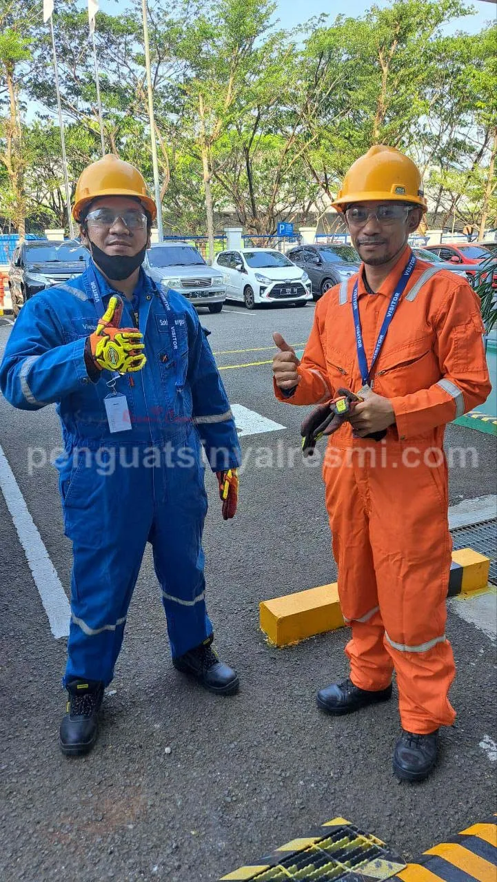 Pemasangan Penguat Sinyal Hp Repeater PT SCHLUMBERGER_ (12)