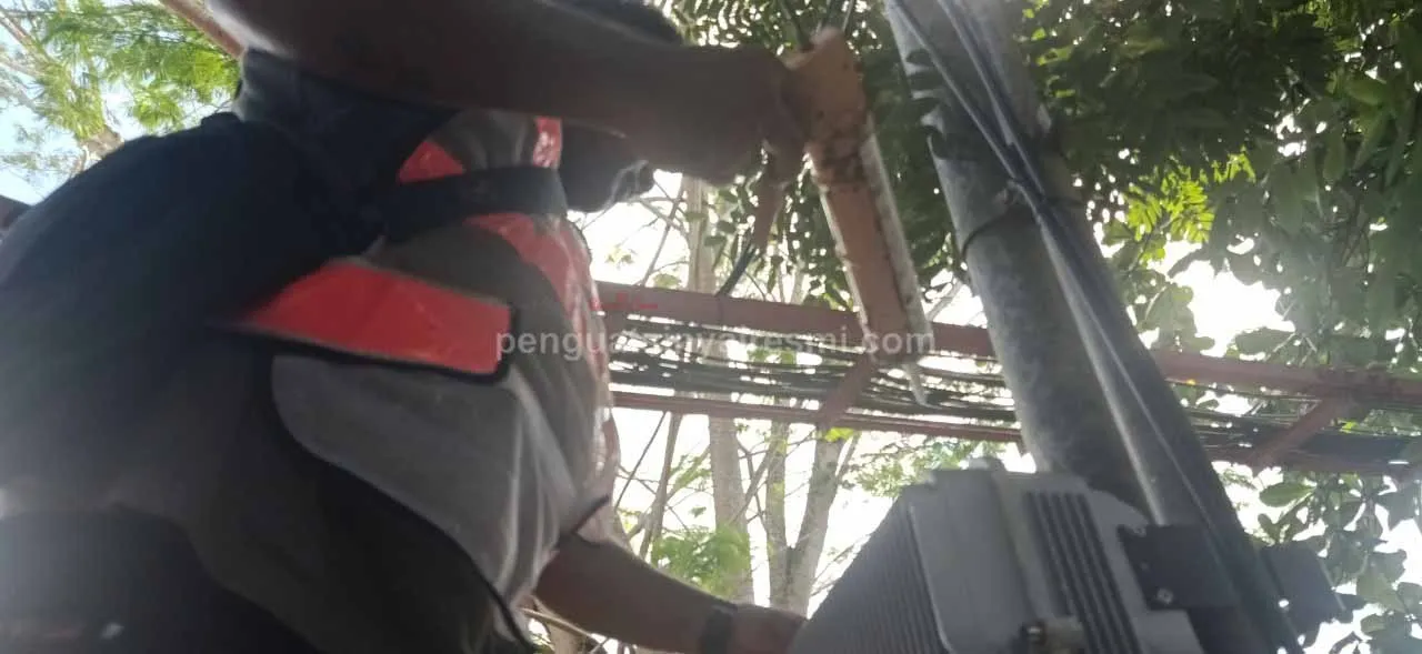 Pemasangan Penguat Sinyal Hp Repeater PT. Sapta Indra Sejahtera_ (26)