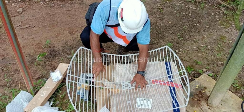 Pemasangan Penguat Sinyal Hp Repeater PT. Sapta Indra Sejahtera_ (34)
